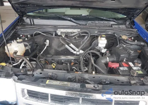 2011 Ford Escape Xlt z USA, uszkodzony, nr VIN 1FMCU0D72BKB57072